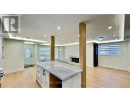 575 Eversley Drive, Mississauga, ON L5A2E1 Photo 12