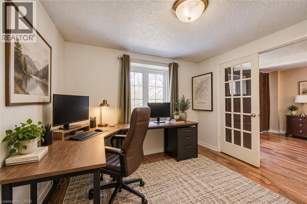 13 GATEVIEW Drive - 18