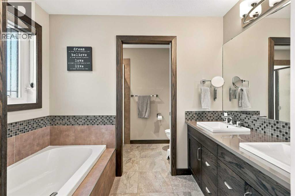 Listing photo – 98 Fieldstone Way, Sylvan Lake
