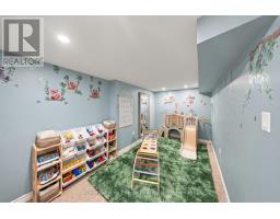 258 Bons Avenue, Clarington, ON L1C5P3 Photo 40