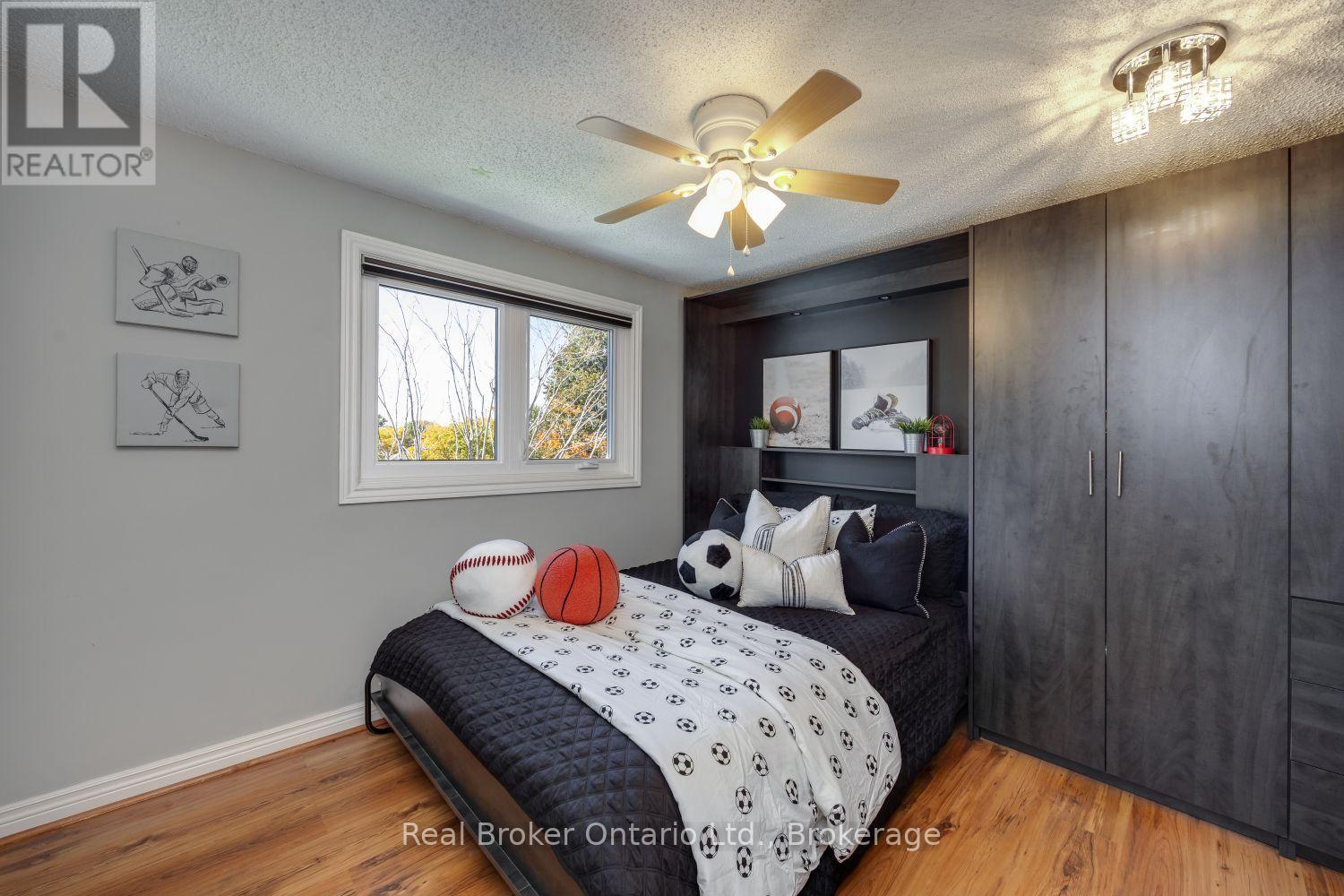 550 Crimson Court, Oshawa, ON photo 27