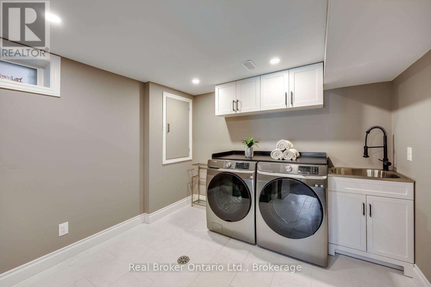 550 Crimson Court, Oshawa, ON photo 36