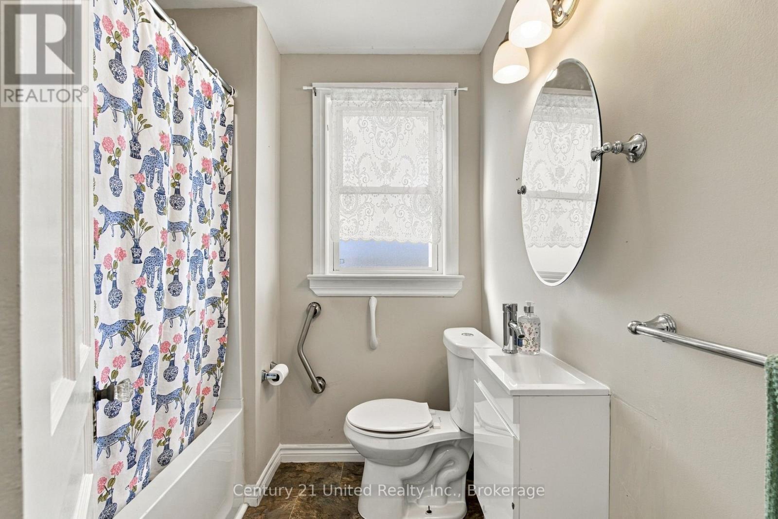 57 Sherwood Avenue, St. Catharines, ON photo 14