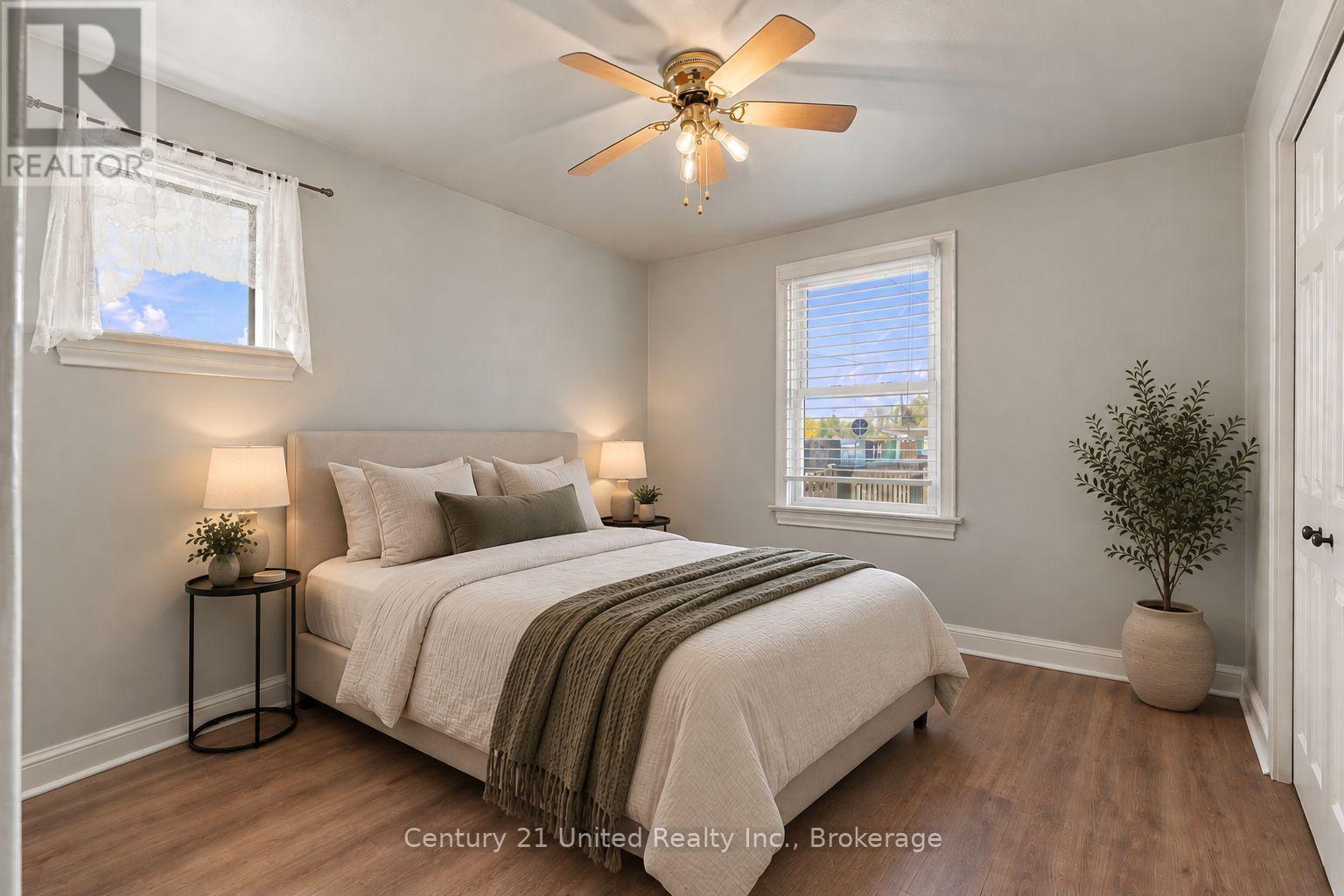 57 Sherwood Avenue, St. Catharines, ON photo 16