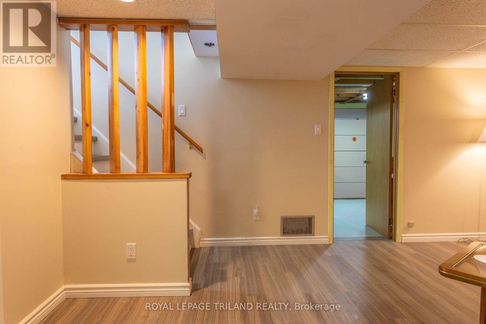 9 BUTLER DRIVE - 17