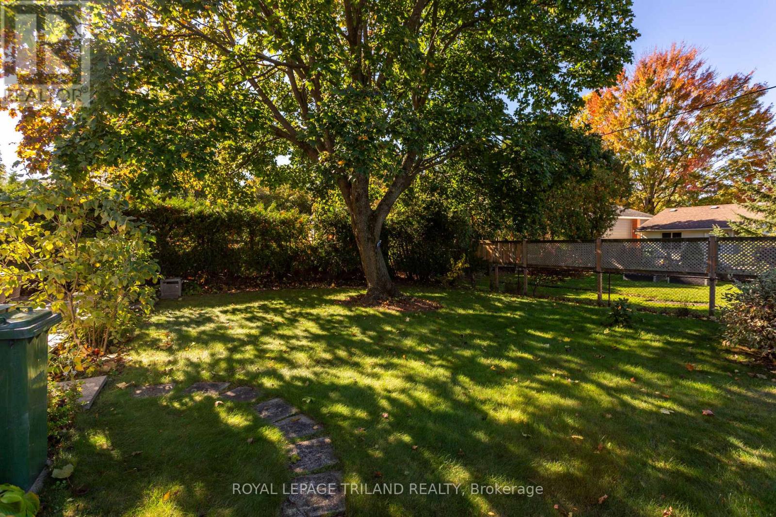 9 BUTLER DRIVE - 25