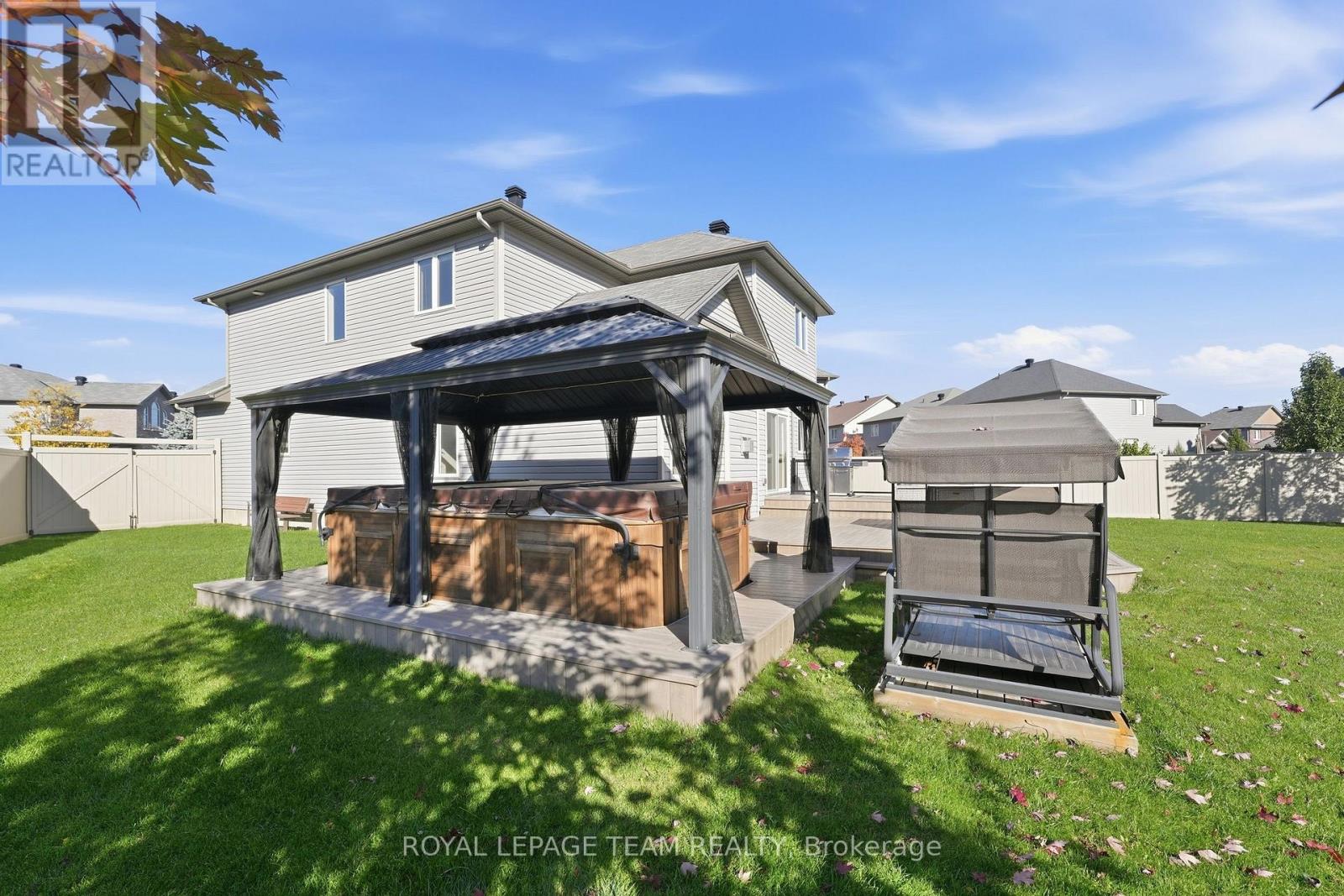 5 Bed, 4 Bath House for Sale in Ottawa – 230 DAVE SMITH CRESCENT, Ottawa – MLS# X14106356 - Image 44