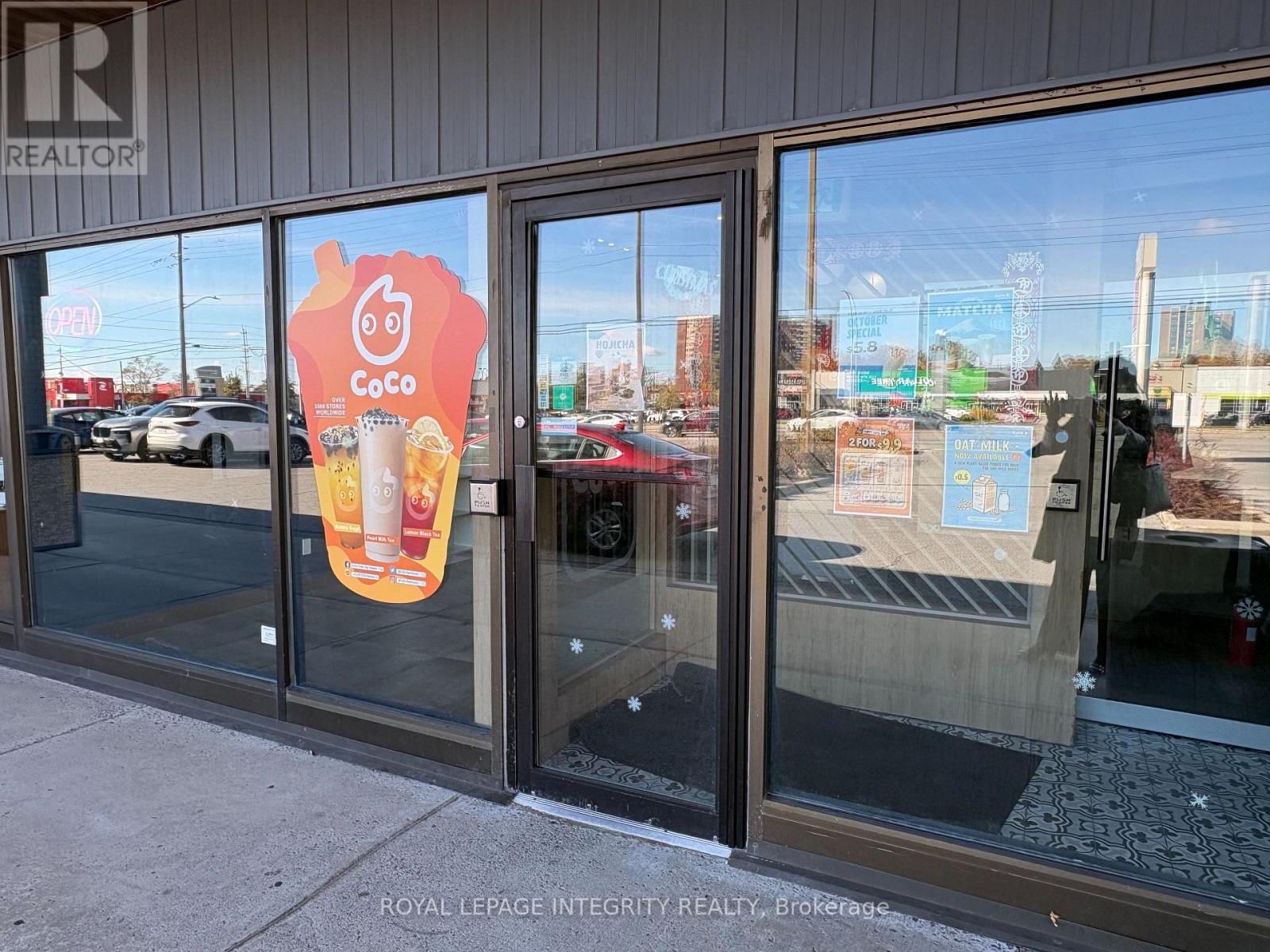 Retail for Rent in Ottawa – 12 – 1568 MERIVALE ROAD, Ottawa – MLS# X14106608 - Image 27
