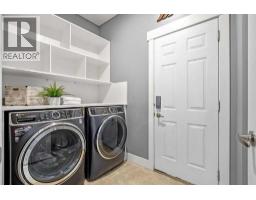 4pc Bathroom - 195 Cranwell Crescent Se, Calgary, AB T3M1G1 Photo 12