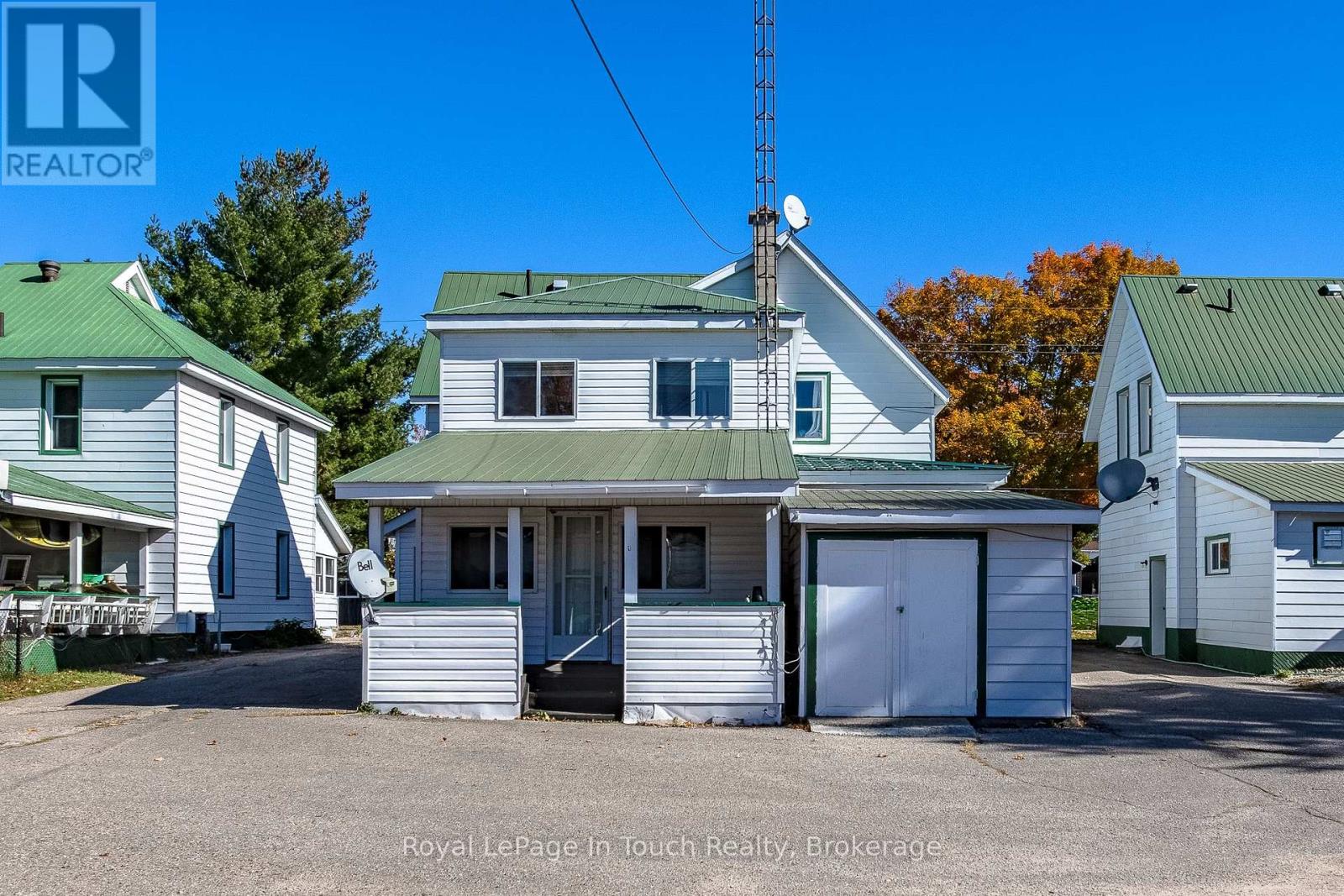 32 Maria Street, Penetanguishene photo 23