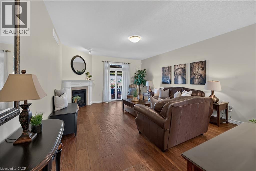 5 HILLGARTNER Lane - 16
