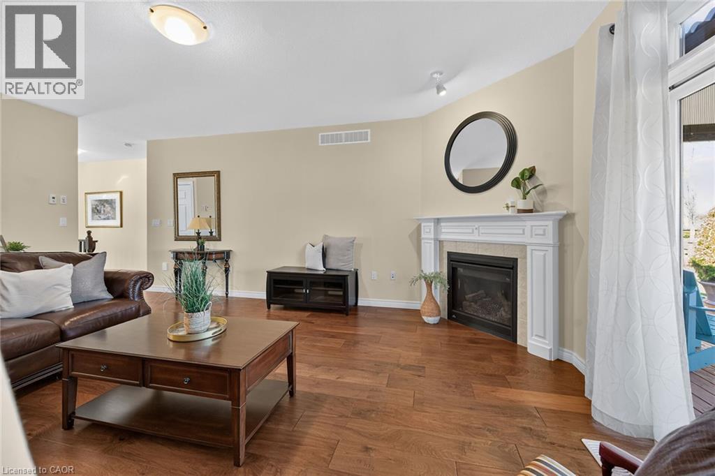 5 HILLGARTNER Lane - 19