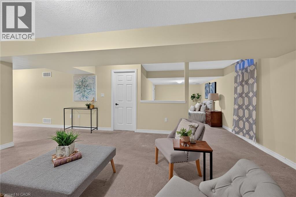 5 HILLGARTNER Lane - 30