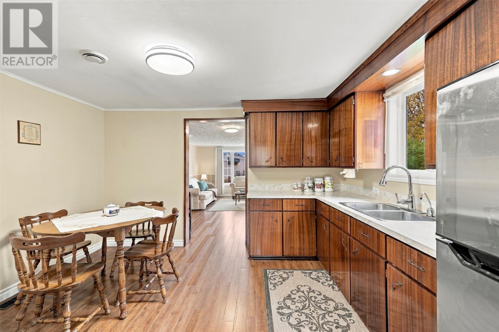 207 Main Road - 8