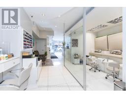 390 Bloor Street W, Toronto, ON M5S1X4 Photo 24
