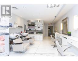 390 Bloor Street W, Toronto, ON M5S1X4 Photo 7