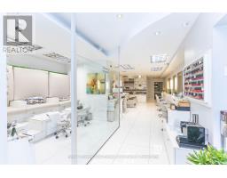 390 Bloor Street W, Toronto, ON M5S1X4 Photo 8