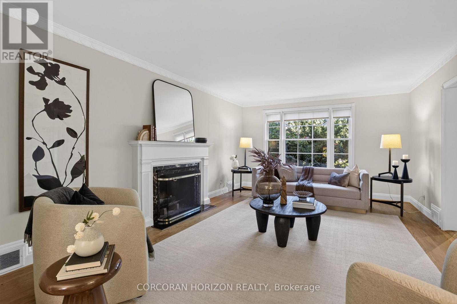27 Armour Boulevard, Toronto, ON photo 10