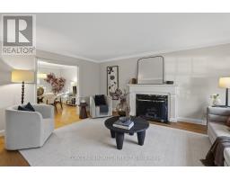 Laundry room - 27 Armour Boulevard, Toronto, ON M5M3B9 Photo 11