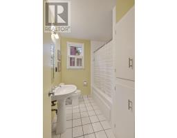 27 Armour Boulevard, Toronto, ON M5M3B9 Photo 27