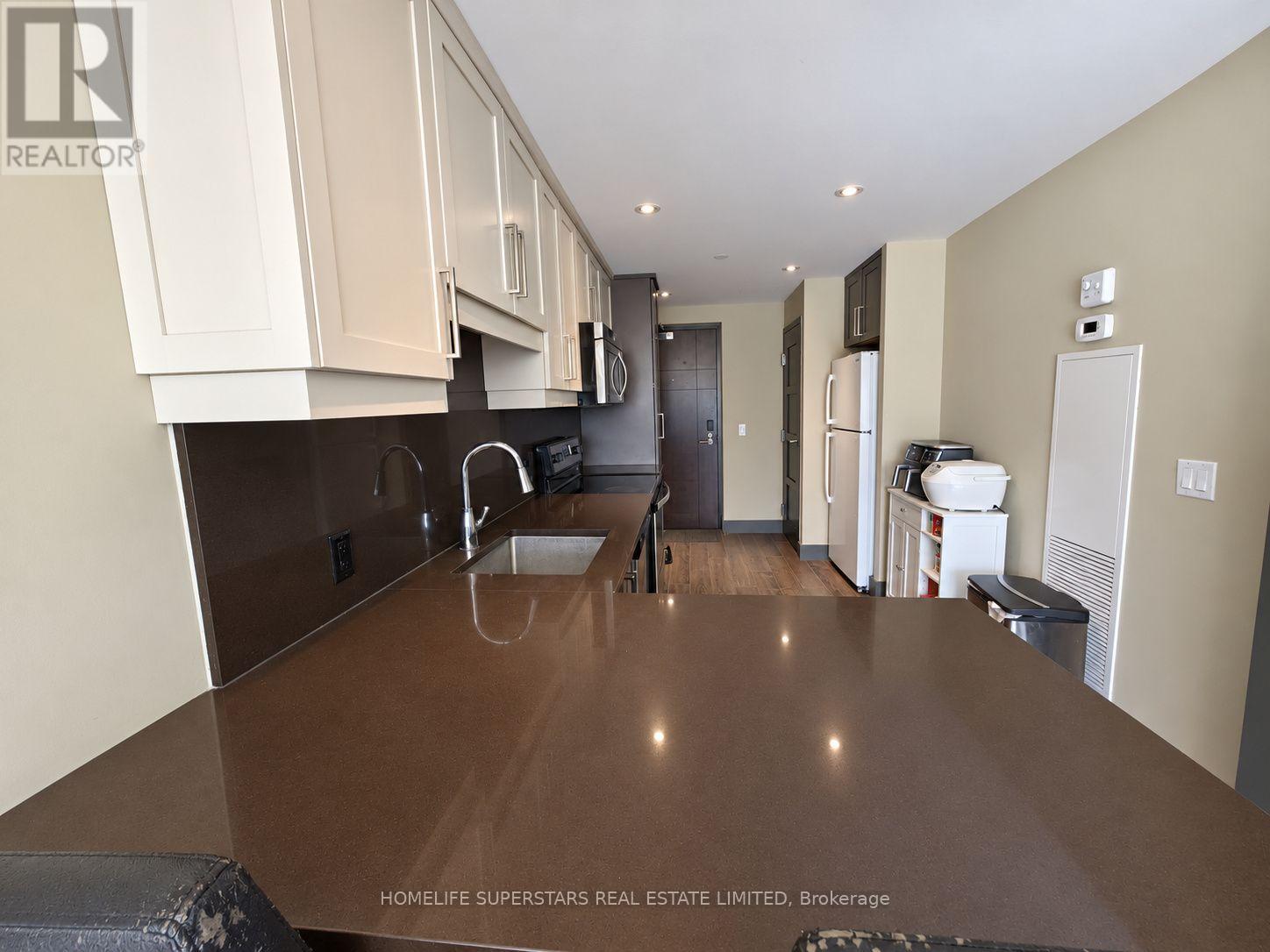 S1906- 330 Phillip Street, Waterloo, ON photo 6