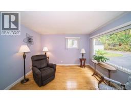 141 Claremont Drive, photo 13