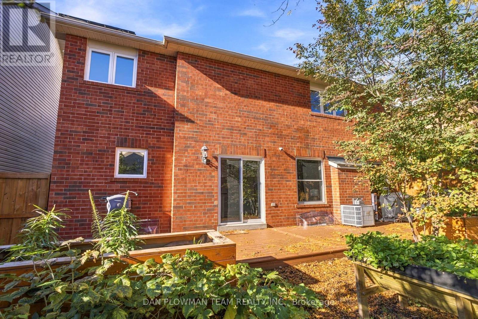 980 Langford Street, Oshawa, ON photo 41