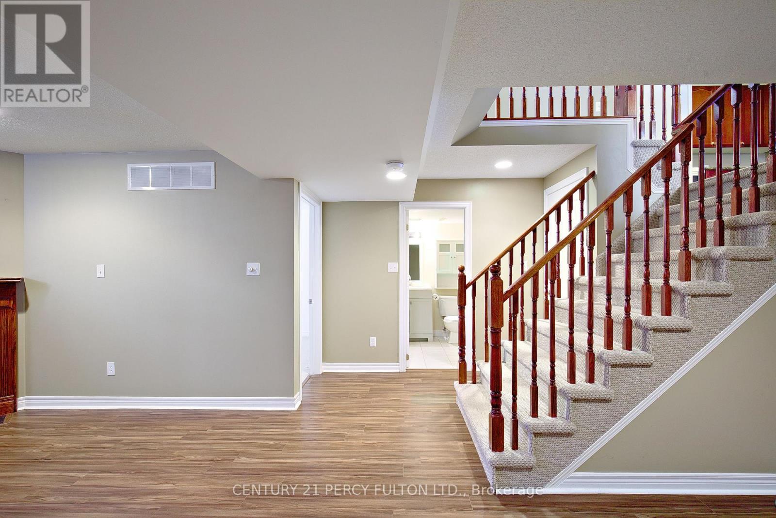 7 Bridlewood Boulevard, Whitby, ON photo 27