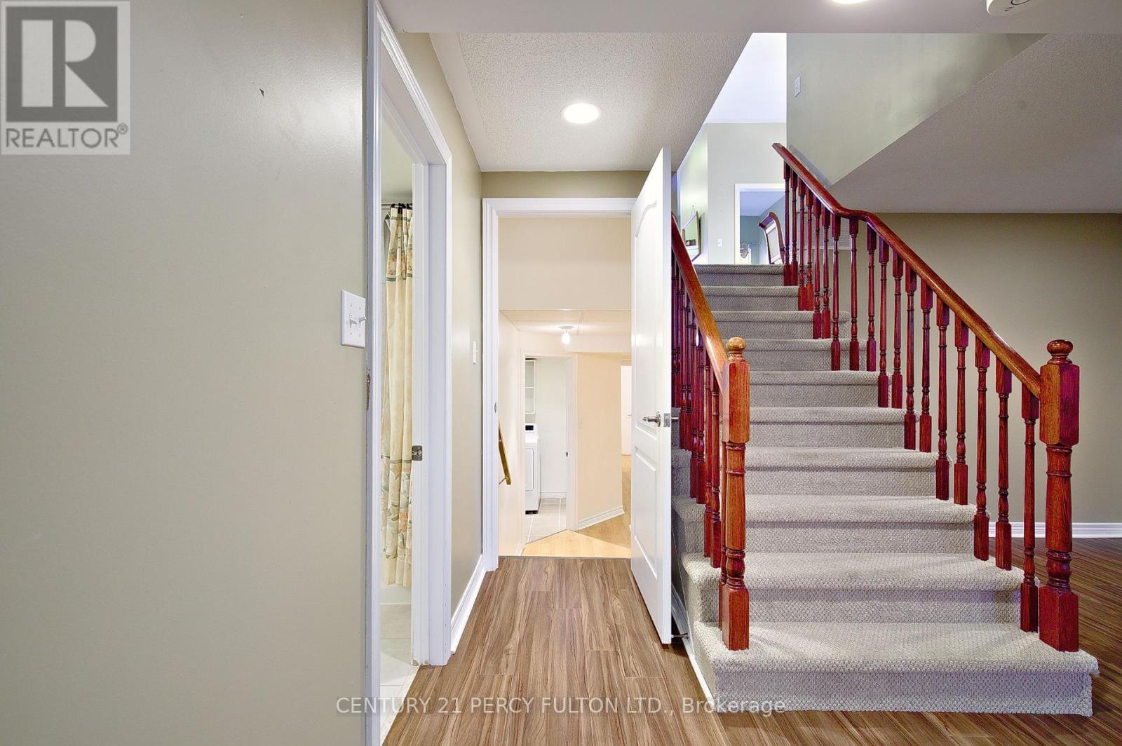 7 Bridlewood Boulevard, Whitby, ON photo 33
