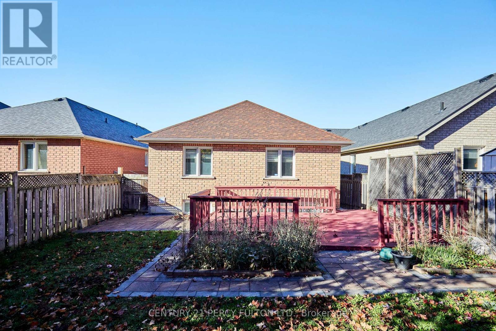 7 Bridlewood Boulevard, Whitby, ON photo 41