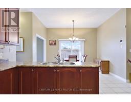 7 Bridlewood Boulevard, Whitby, ON L1R3C7 Photo 12