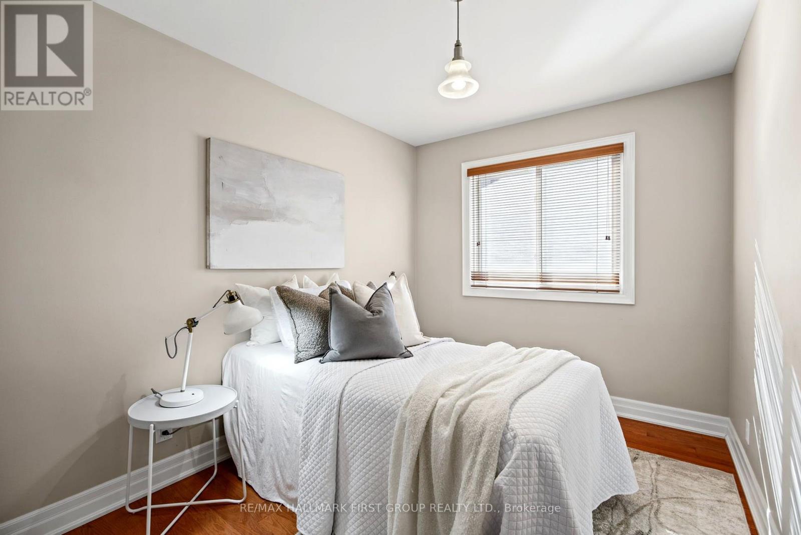 518 Gilbert Street East, Whitby, ON photo 23
