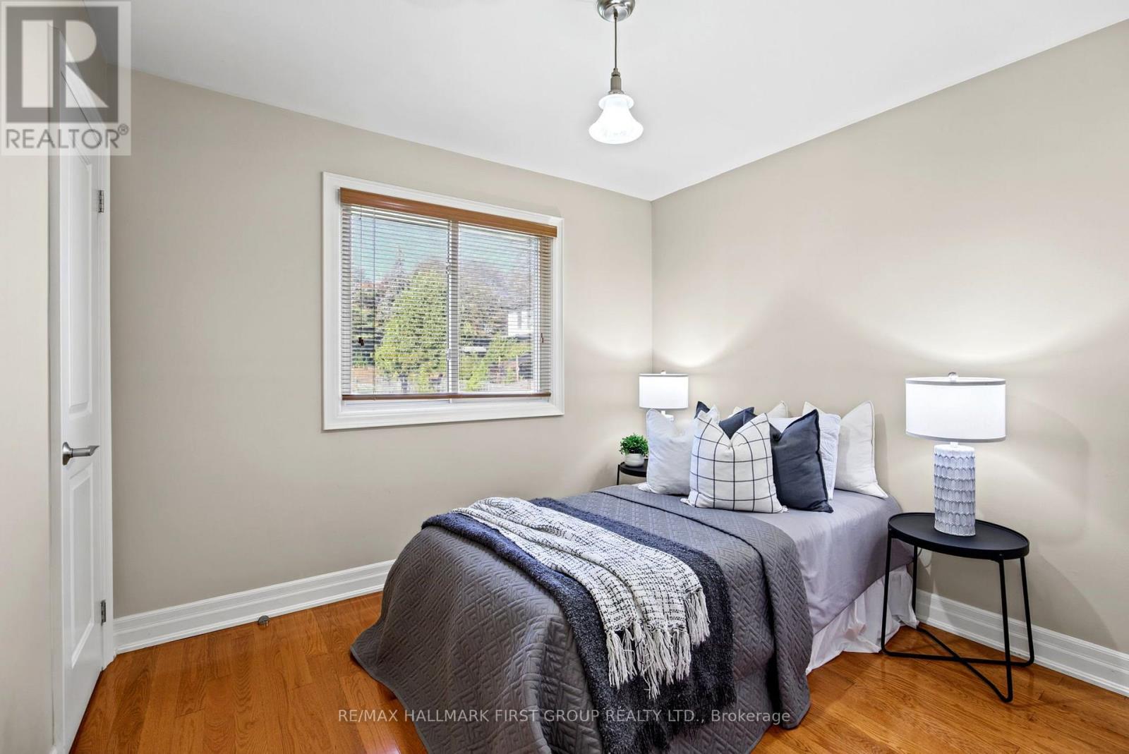 518 Gilbert Street East, Whitby, ON photo 24