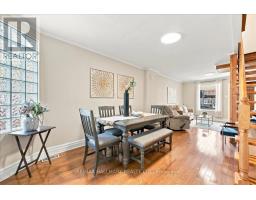 Kitchen - 44 Baltic Avenue, Toronto, ON M4J1S2 Photo 8