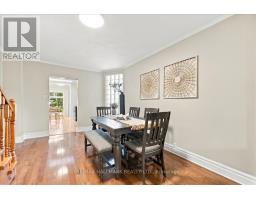 Living room - 44 Baltic Avenue, Toronto, ON M4J1S2 Photo 9