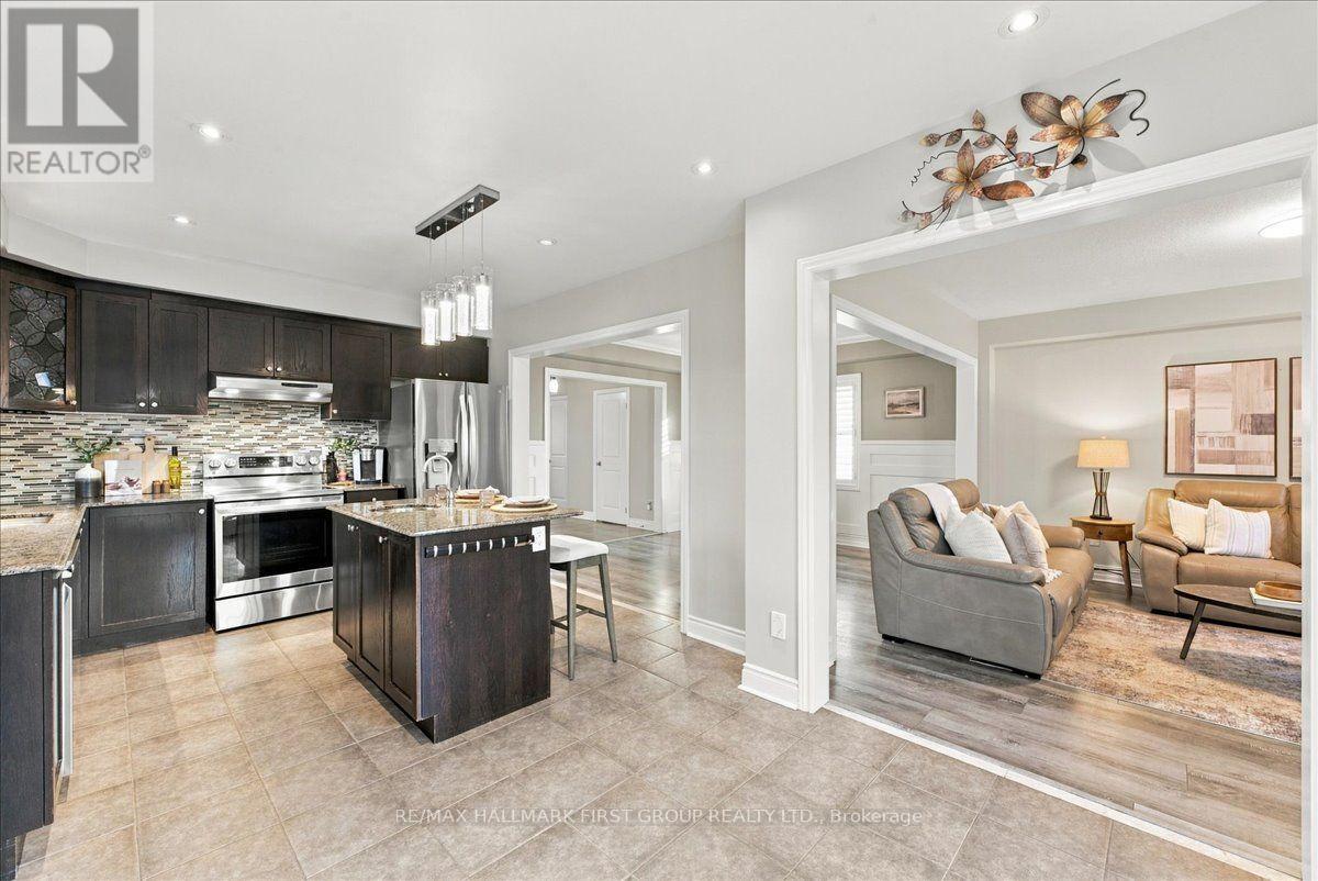 38 Gallimere Court, Whitby, ON photo 13