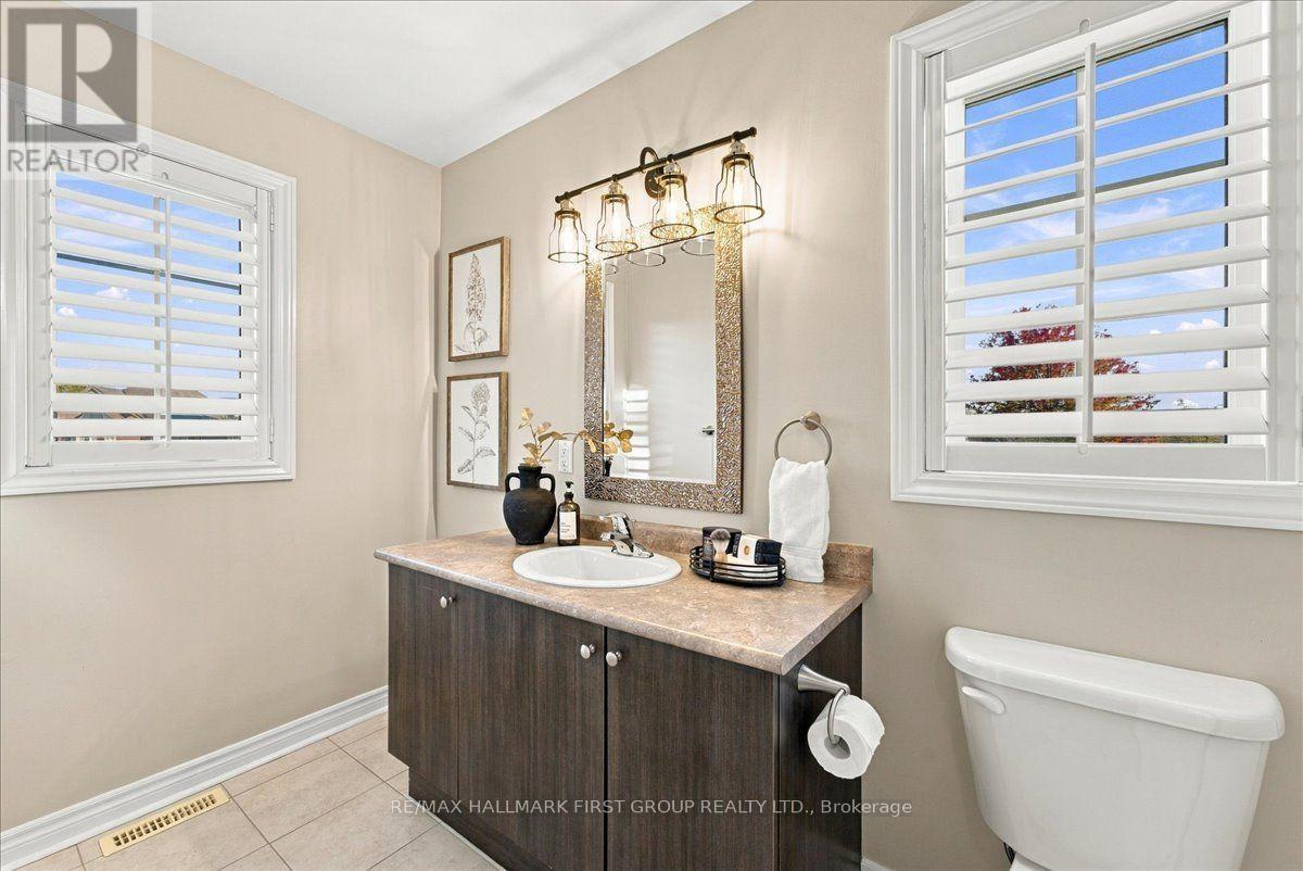 38 Gallimere Court, Whitby, ON photo 26