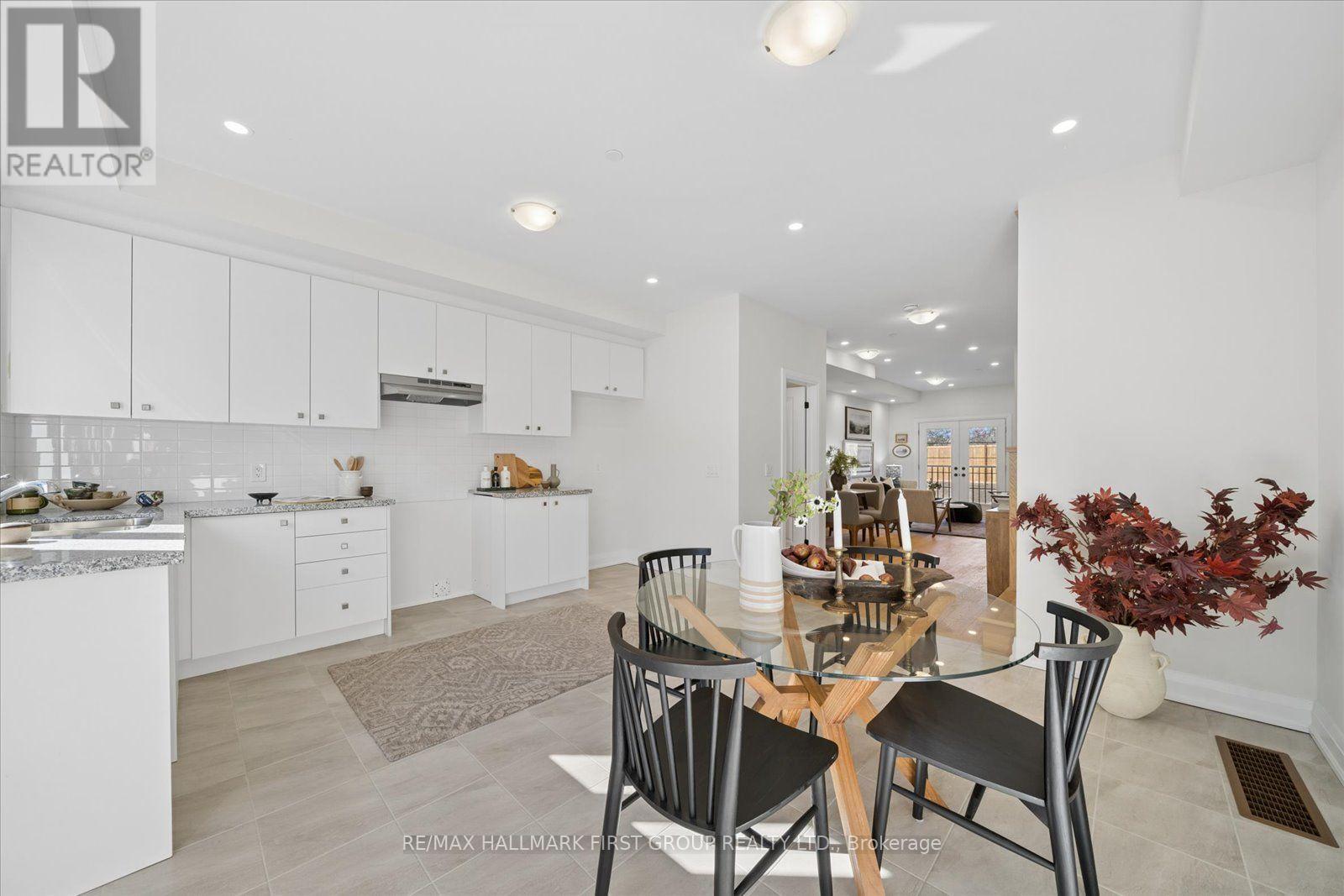 71 Marret Lane, Clarington, ON photo 11