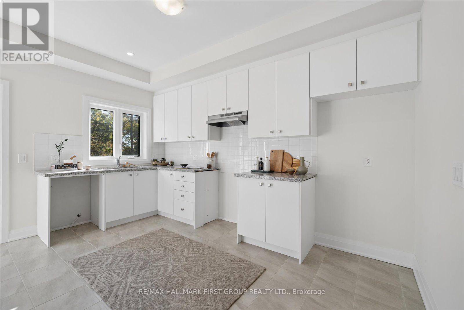 71 Marret Lane, Clarington, ON photo 12
