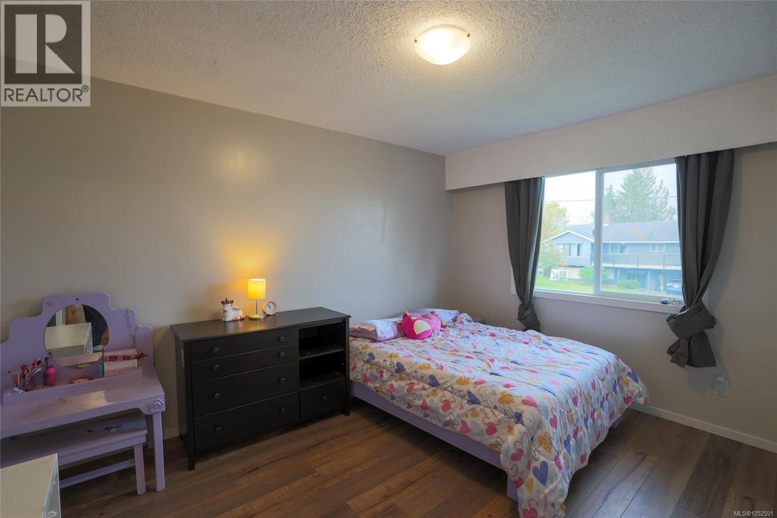 363 Englewood Dr - 15