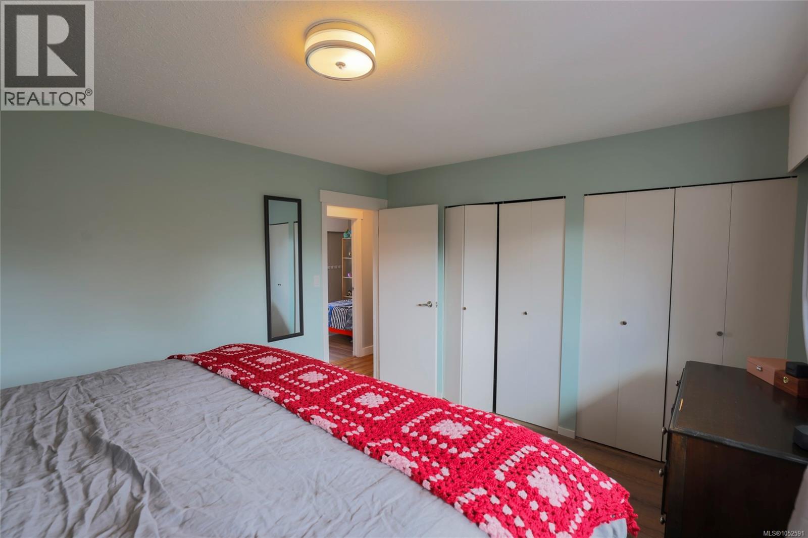 363 Englewood Dr - 14