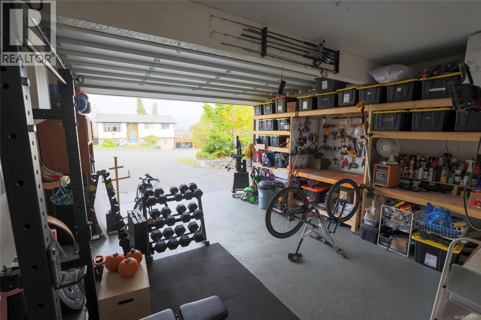 363 Englewood Dr - 25