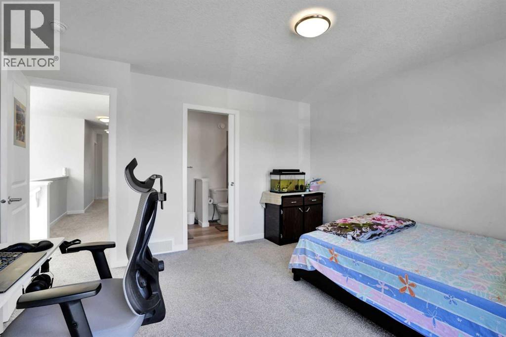 235 Clydesdale Avenue, Cochrane — photo 21