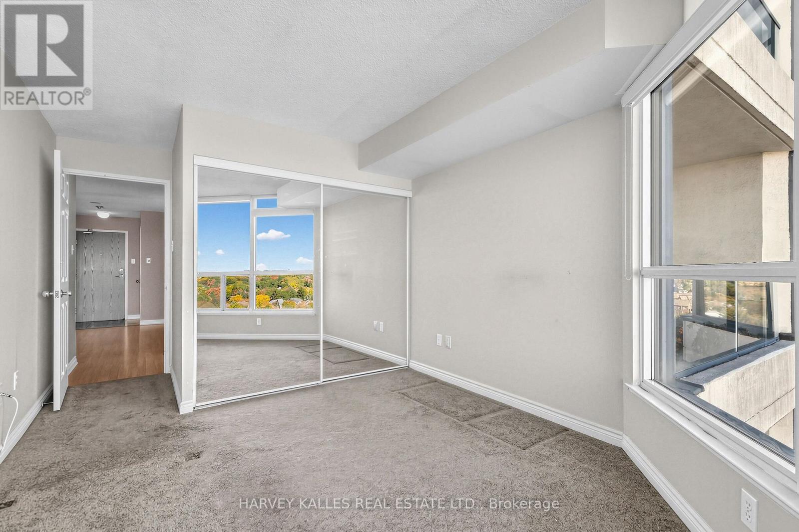 1206- 1 Clark Avenue West, Vaughan, ON photo 17