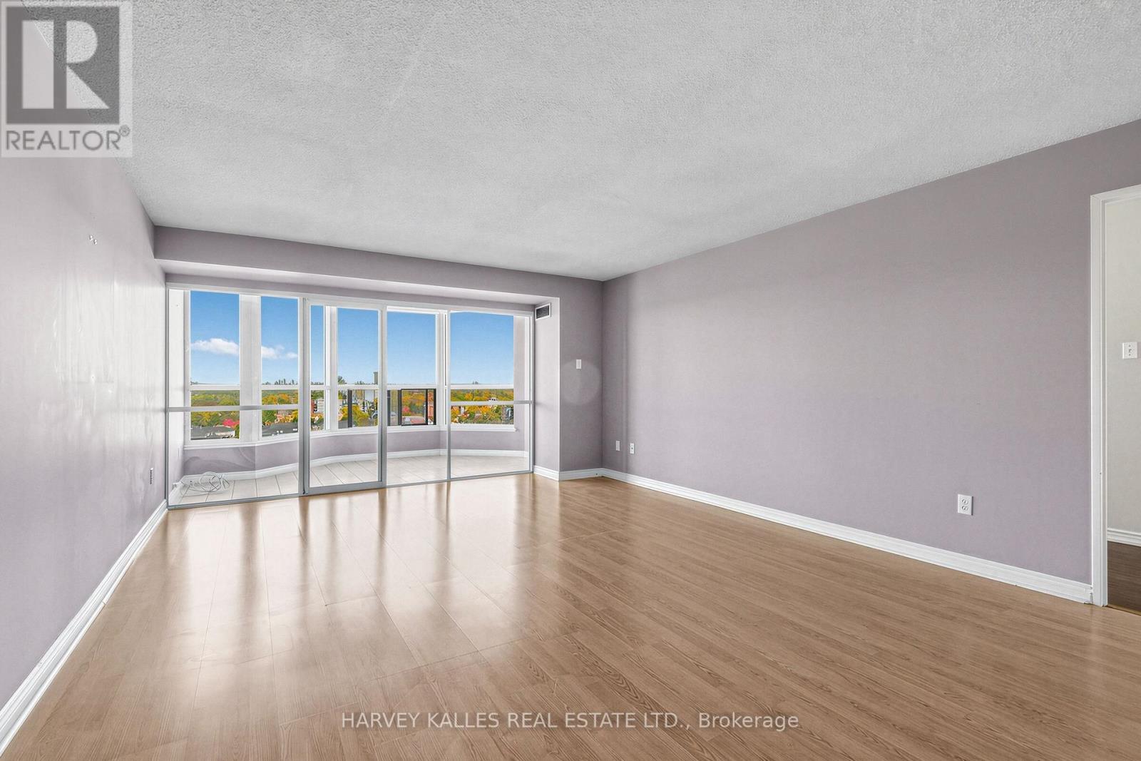 1206- 1 Clark Avenue West, Vaughan, ON photo 2