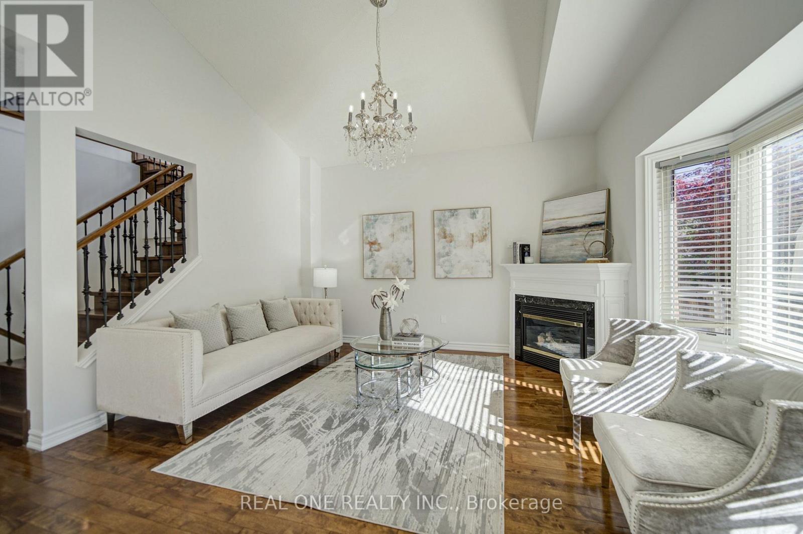 39 Balsamwood Road, Vaughan, ON photo 11