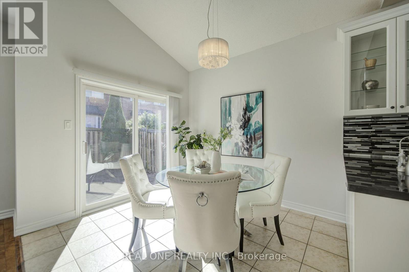 39 Balsamwood Road, Vaughan, ON photo 17