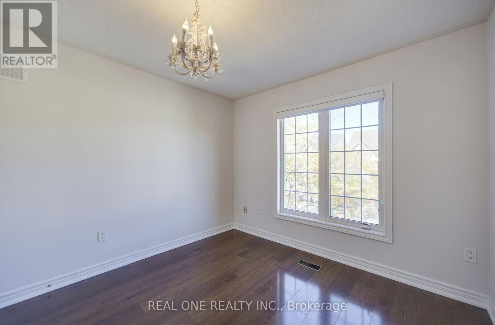 39 Balsamwood Road, Vaughan, ON photo 24