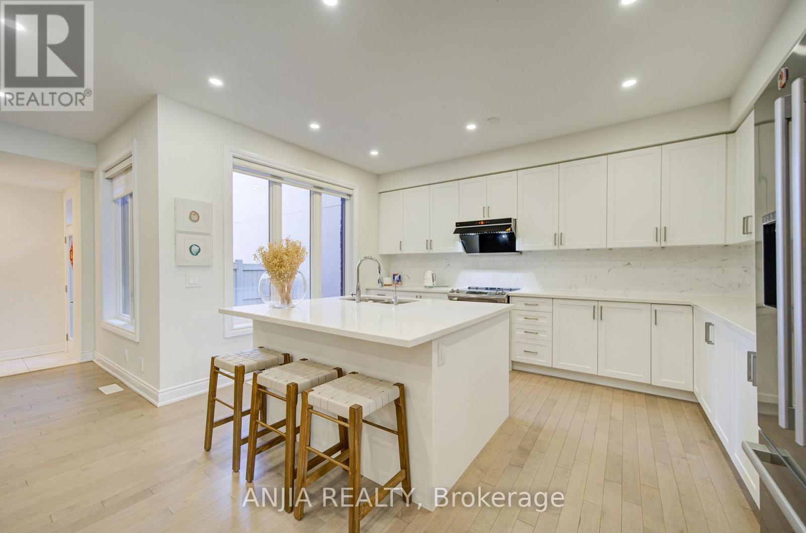 107 Guardhouse Crescent, Markham, ON photo 12
