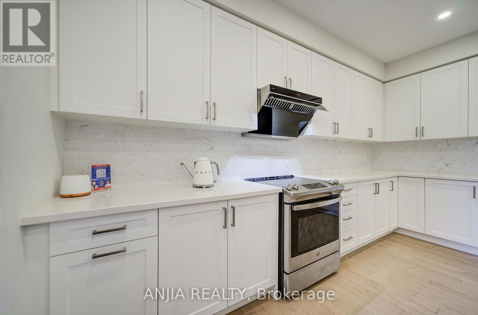 107 Guardhouse Crescent, Markham, ON photo 15